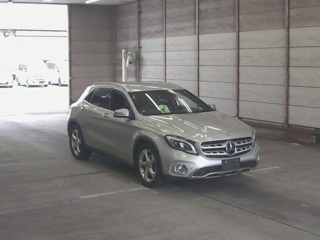 5076 MERCEDES BENZ GLA CLASS 156947 2018 г. (ARAI Bayside)